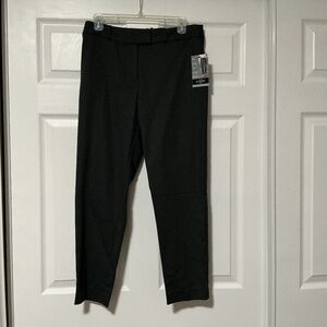 Liz Claiborne Emma Classic Ankle Career Pants - 4 - NWT